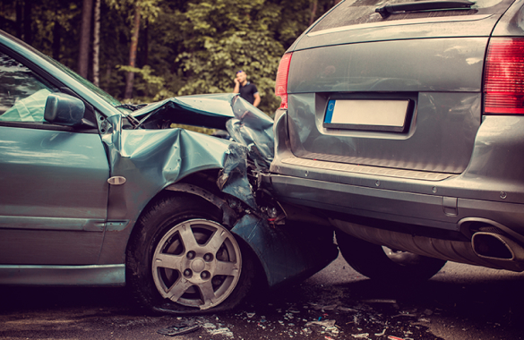 accidente entre 2 vehículos