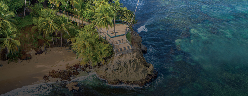 Imagen aera de mirador de Manzanillo Gandoca, Costa Rica